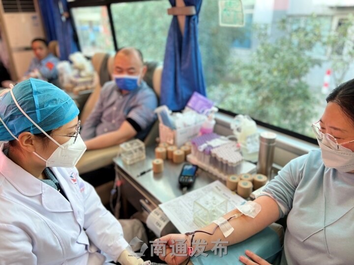 ���ܿڰ䲼��������Ѫ3������������ѪҺ���ѹ��������LABA360|�ٷ���վ��ְ֯��������Ѫ