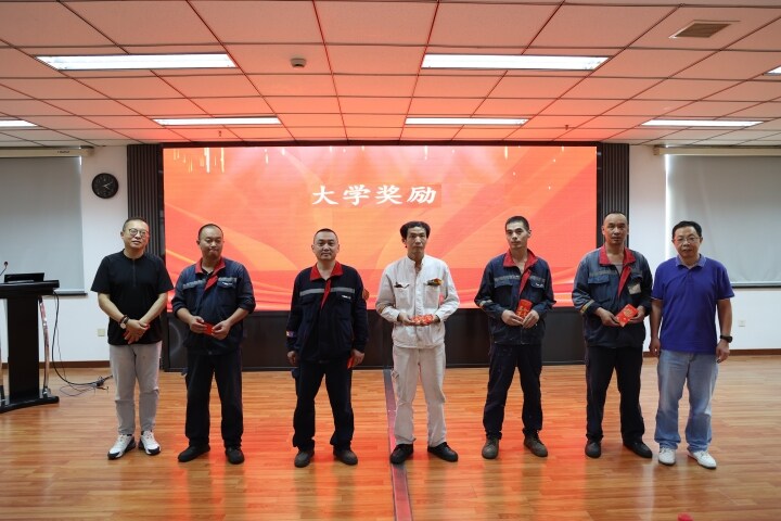 04bd908df98dc8d2d4de9cb7cce49337